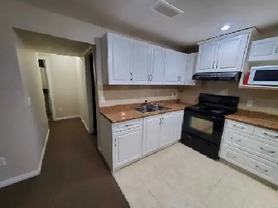 Saddleridge legal basement gor rent Image# 1