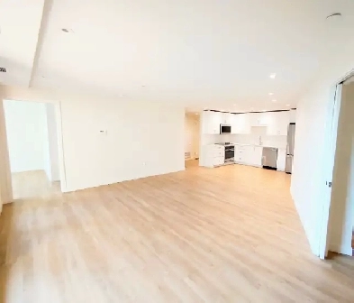 SPRING GARDEN & QUEEN STREET - 2 BDRM for December at The Doyle