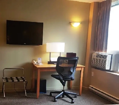 Studio LOCATION 4 MOIS1 400 $ Image# 1