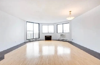 4 1/2 à louer - for rent Image# 1