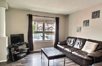 For Rent: 2 Bedroom Townhouse in Lakeridge Community, Regina Image# 1