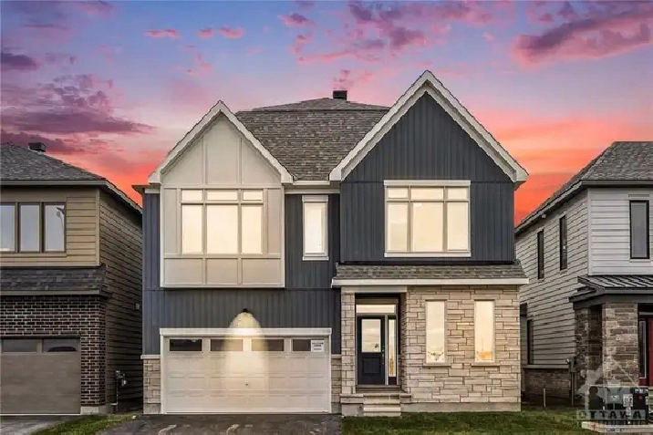 Ottawa,ON (4 Bdr 3 Bth) in Ottawa,ON - Houses for Sale