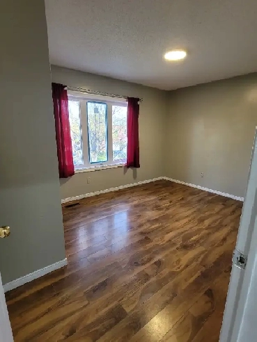 HOUSE FOR RENT Image# 1