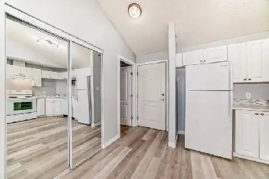 TOP FLOOR two bedroom condo for rent in Clareview