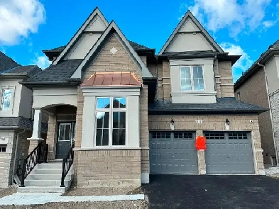 Beautiful New Home off of Hwy 400 Image# 1