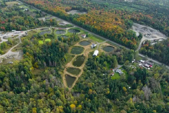 La Patrie, Hampden, 111 acres, étangs, maison in Sherbrooke,QC - Houses ...