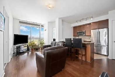 2 Bed 2 Bath (Yorkville, Downtown Toronto) Image# 2