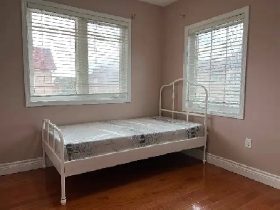 Room for rent in Mississauga Image# 3