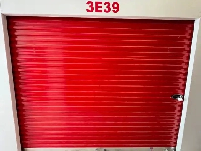 Entrepots a louer/ Storage for rent Image# 1