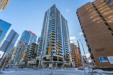 3 Bdrm 3 Bth - Queen Street at Lyon Street | Contact Today! Image# 1