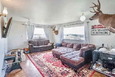 Acreage Living - Main Floor for Rent in Bearspaw