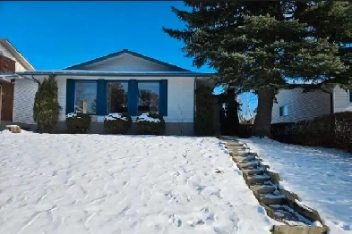 Main floor Rental Image# 1