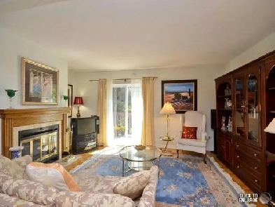 4 Bdrm/3.5 baths House for rent, Ottawa University, Sandy Hill Image# 1