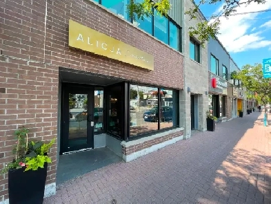 Sublease Opportunity - Finish this retail lease in Westboro! Image# 1
