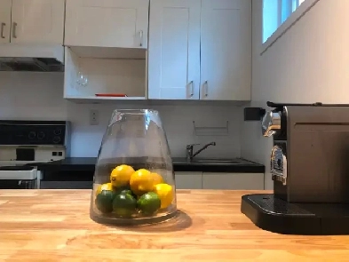 Studio in NDG clean & furnished. Available Now, Feb 1 or March 1 Image# 1