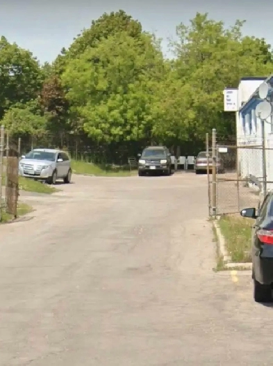 Parking Gated Markham HW7 Storage