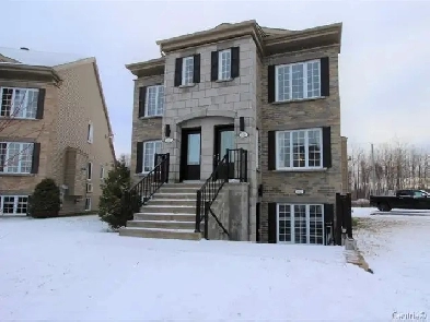 Condo 5.5 Mascouche Image# 1