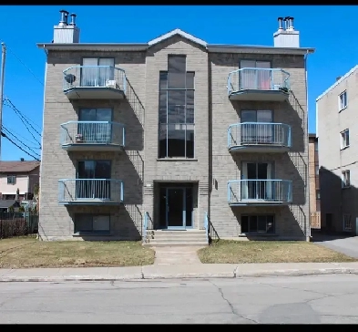 Condo a louer Image# 1