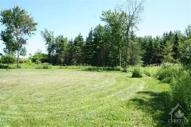 Vacant Land for Sale close to Ottawa, Cornwall and South Dundas. Image# 1