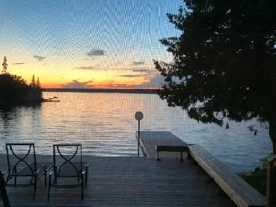 Falcon lake cottage for sale! South shore lakefront Location! Image# 1