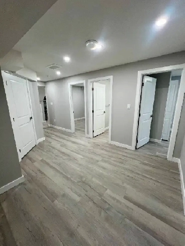 Luxurious 2 Bedroom Basement Suite w/ separate entrance in West Image# 1