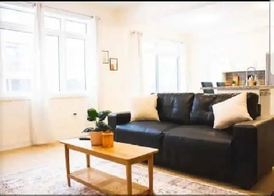 4 bedroom new house in springwater barrie available for rent Image# 1