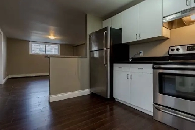 3-Bedroom Unit at 24 Elm Street  – Available May 2025! $825/Room Image# 1