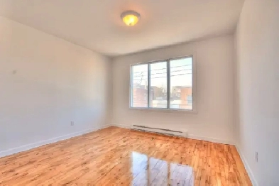 4 1/2 Verdun Metro Lasalle Image# 1