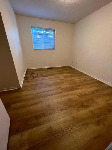 TEMPORARY ACCOMMODATION AVAILABLE IN MISSISSAUGA