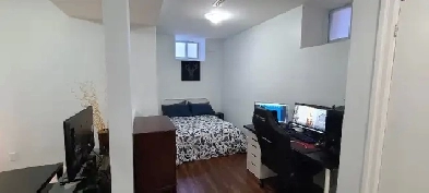 SPACIOUS FULLY FURNISHED ONE BEDROOM APT @ BLOOR & JANE, TORONTO Image# 1