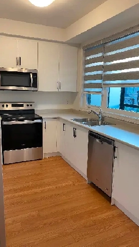 2 bedroom townhouse for rent Image# 1