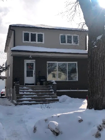 One bedroom in St. Boniface $1,000 utility included. Image# 1