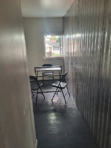 Car Sales Office/Lot  For Rent- West Niagara/Beamsville Image# 1