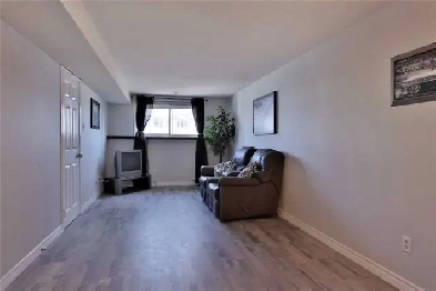 BRIGHT Bowmanville 2-Bedroom apt for rent - Pet friendly Image# 1