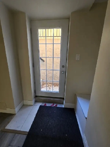 3 Bedroom basement apartment with sep entrance Image# 1