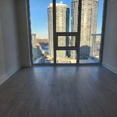 1 bed condo   parking Image# 1