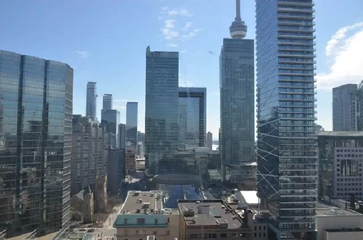 1 Stunning Bedroom in Downtown Toronto University & Adelaide in City of Toronto,ON - Apartments & Condos for Rent
