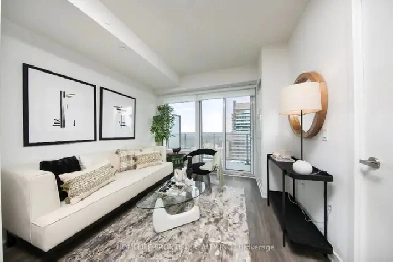Yonge & Eglinton - 1 Bedroom, 1 Bathroom - Luxury Living Image# 1