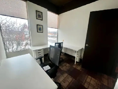 Large Private Office on Yonge Street in Richmond Hill, ON $1050 Image# 1