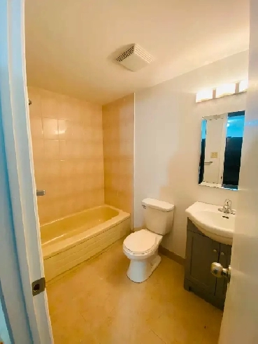 2 Bdrm Basement Apartment for Rent in Scarborough Image# 1