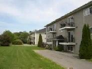 2 BEDROOM IN KINGSTON AVAILABLE JUNE 14 Image# 1