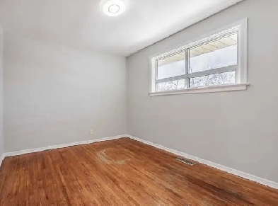 Room for Rent for Single Occupancy in a Detached House