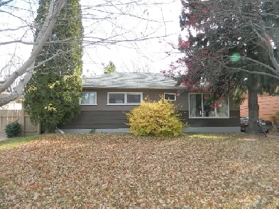 1705 Park Ave in Holliston Area Image# 1