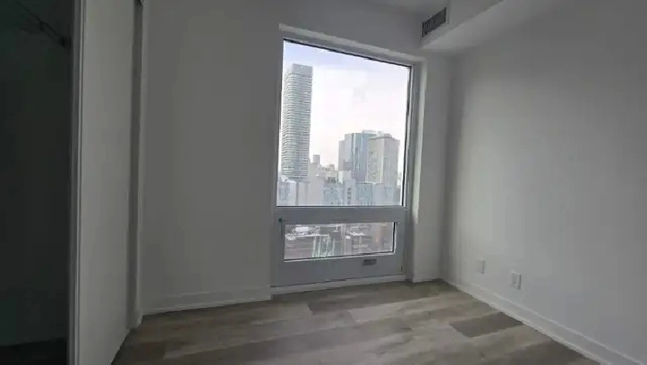 3b2b1parking: 88 Queen St E at Toronto $3200 in City of Toronto,ON - Apartments & Condos for Rent