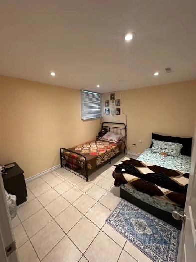 Private room available for rent Image# 1