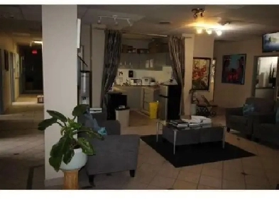 Office/Clinic space for rent Image# 1