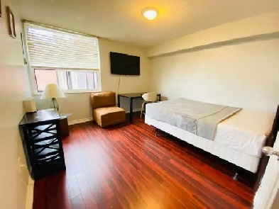 Furnished 2-bedroom condo, Centennial College, UofT, Mar 1 Image# 1