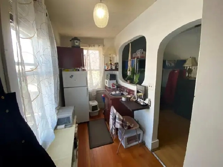 (350sqft) Small Studio suite near Downtown in Calgary,AB - Apartments & Condos for Rent