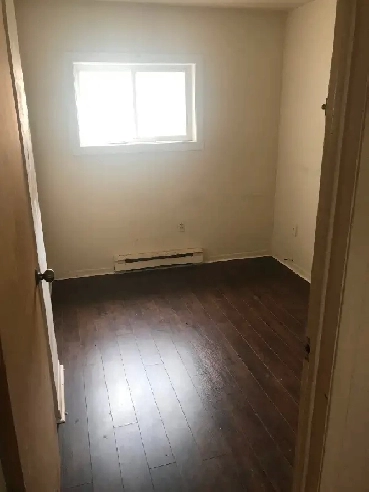 Room for rent, central Halifax. Available immediately Image# 1