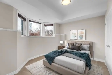 Stunning 1 Bedroom Condo on Main floor in Central Area-Updated Image# 1